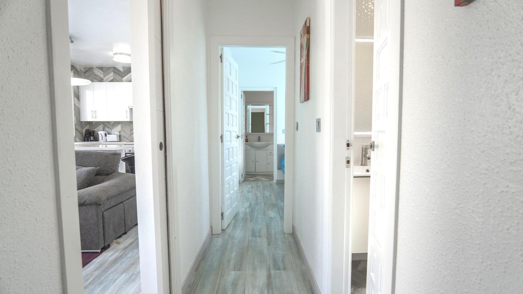 Modern Detached 4 Bed 3 Bath Villa With Private Pool Close To All Amenities Villamartin  Exterior foto